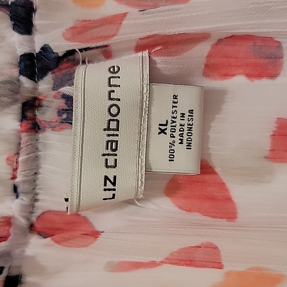 Liz Claiborne Sleeveless Blouse Size XL - Picture 2 of 7